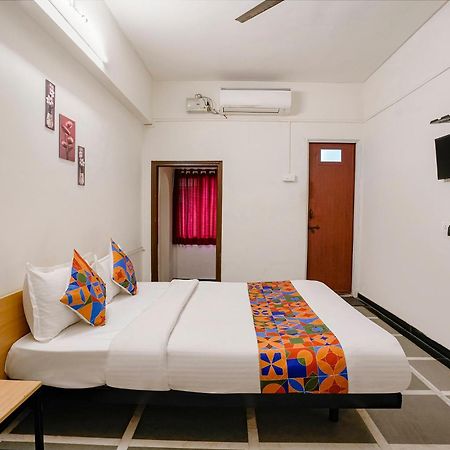 Fabhotel Saubhagya Inn Nashik Exterior foto