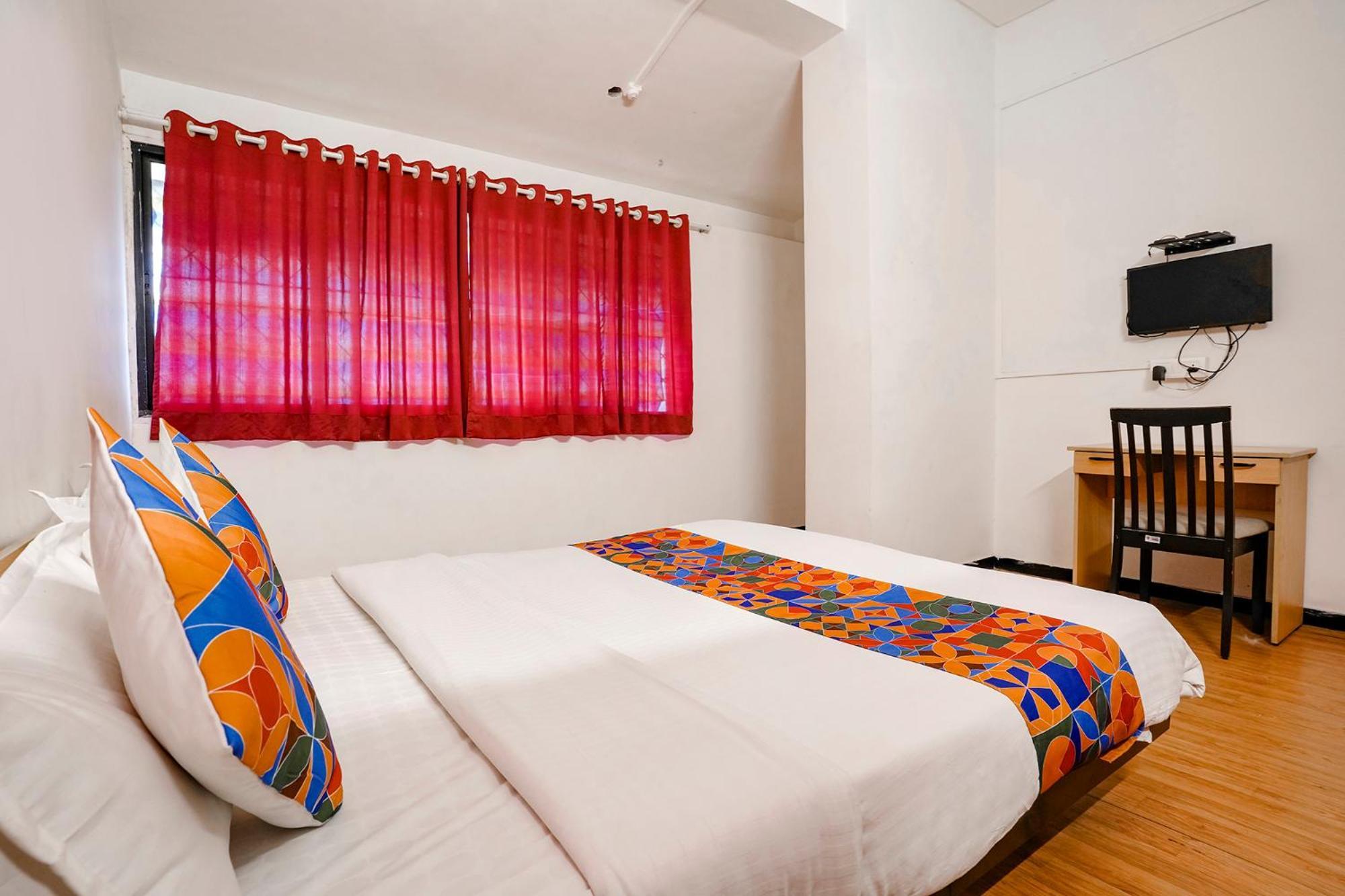 Fabhotel Saubhagya Inn Nashik Exterior foto