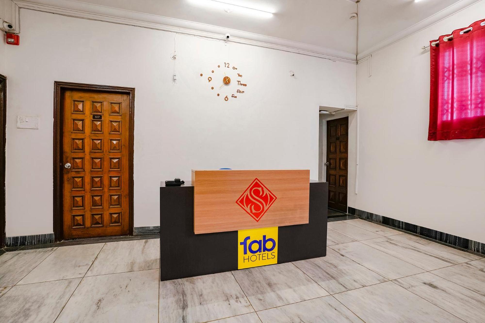 Fabhotel Saubhagya Inn Nashik Exterior foto