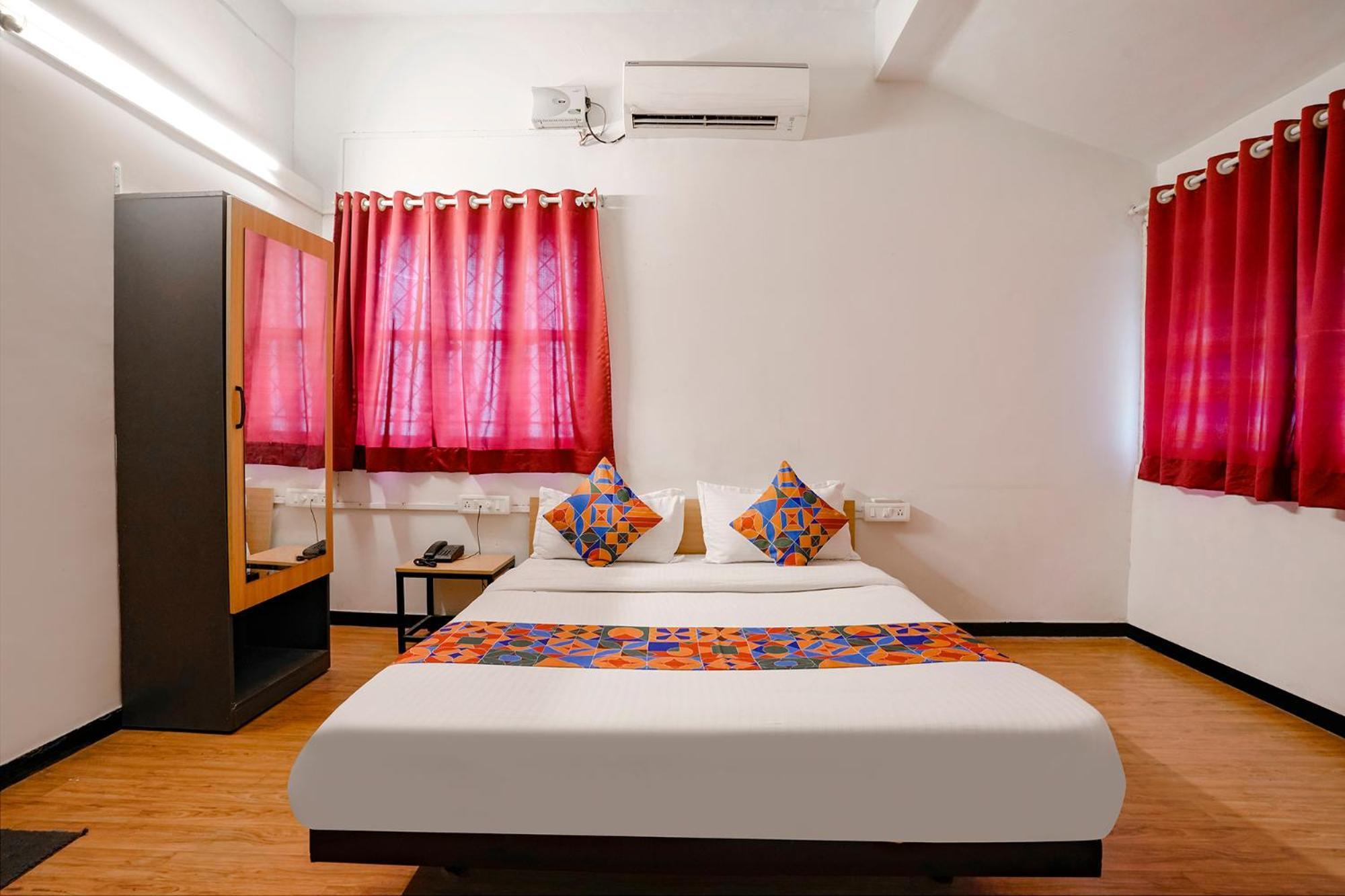 Fabhotel Saubhagya Inn Nashik Exterior foto